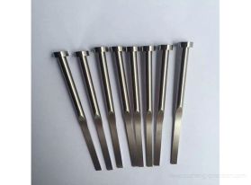 flat pins