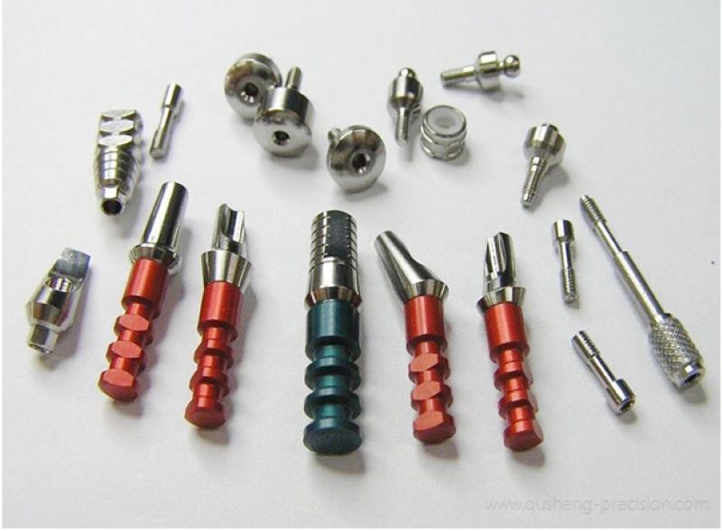 Surgical screwdriver