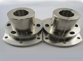 Hot runner valve sleeve