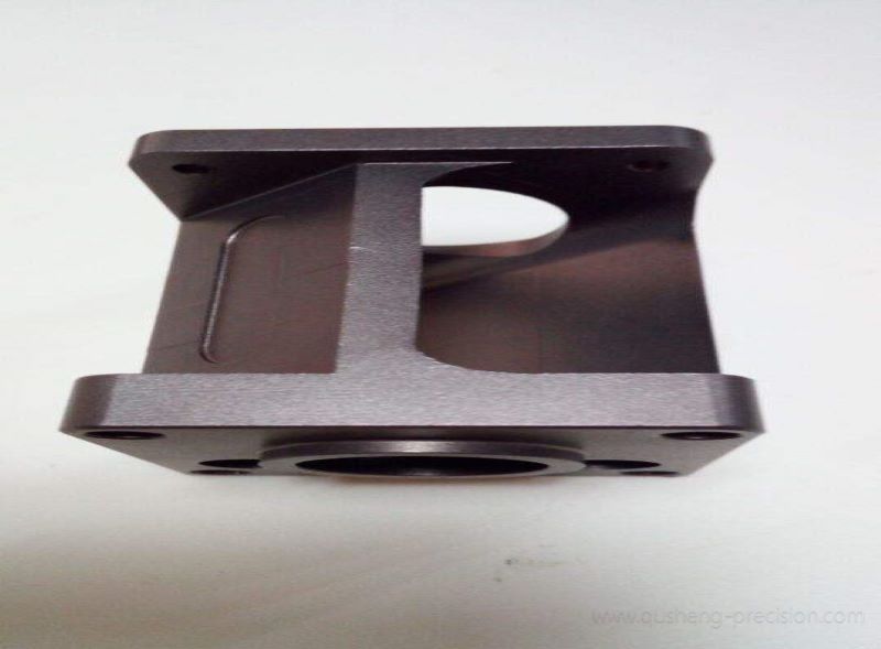 Horn, turning and milling composite hardware parts